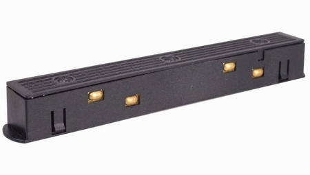 MAXlight (MA0002) – sztywny łącznik zasilania do szyn LED, idealny do tworzenia harmonijnych instalacji oświetleniowych.