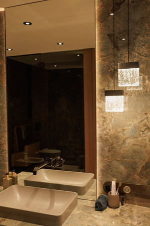 MAXlight VETRO Lampa Wisząca (P0574D) - Stylowy Akcent w Brushed Black